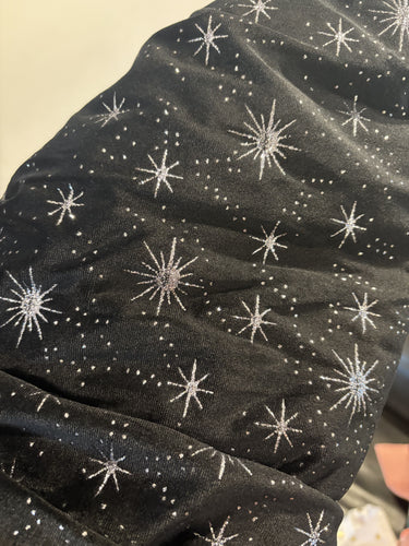 Black velvet star burst