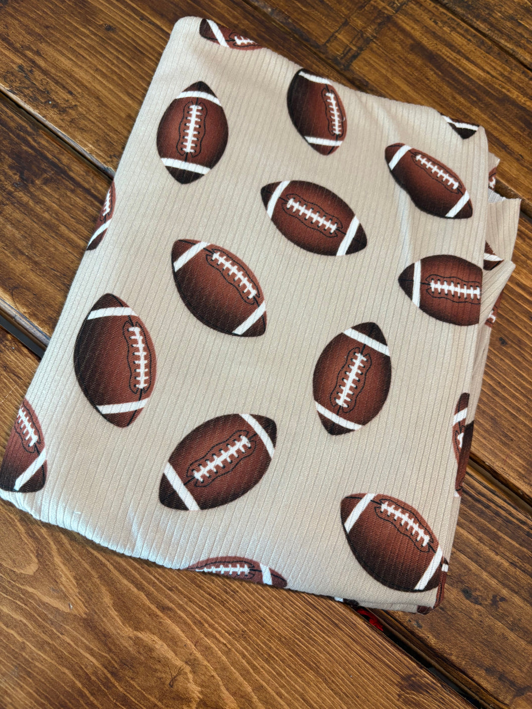 Footballs rib knit